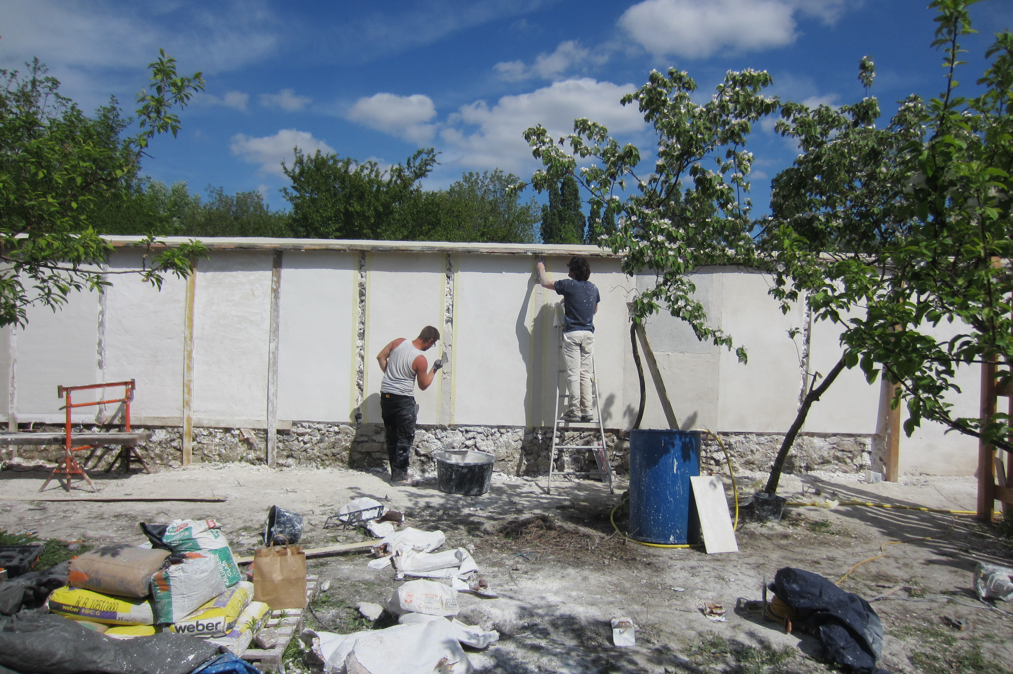 Panneaux du mur à pêches à Montreuil